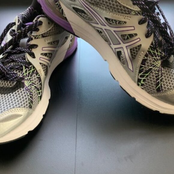 Asics Purple & Gray Running Sneakers NWT Size 8.5 - Picture 8 of 9